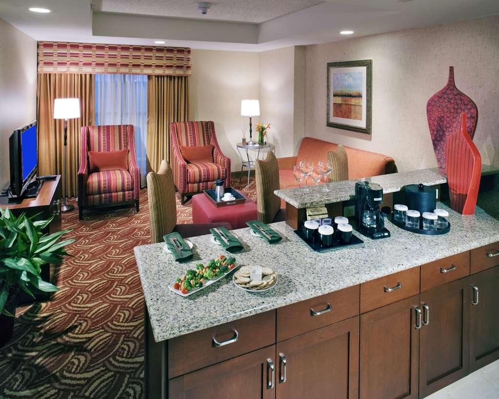 เอมบาสซีสวีทซานมาร์คอส โฮเต็ลสปาแอนด์คอนเฟอเรนซ์ Hotel ห้อง รูปภาพ